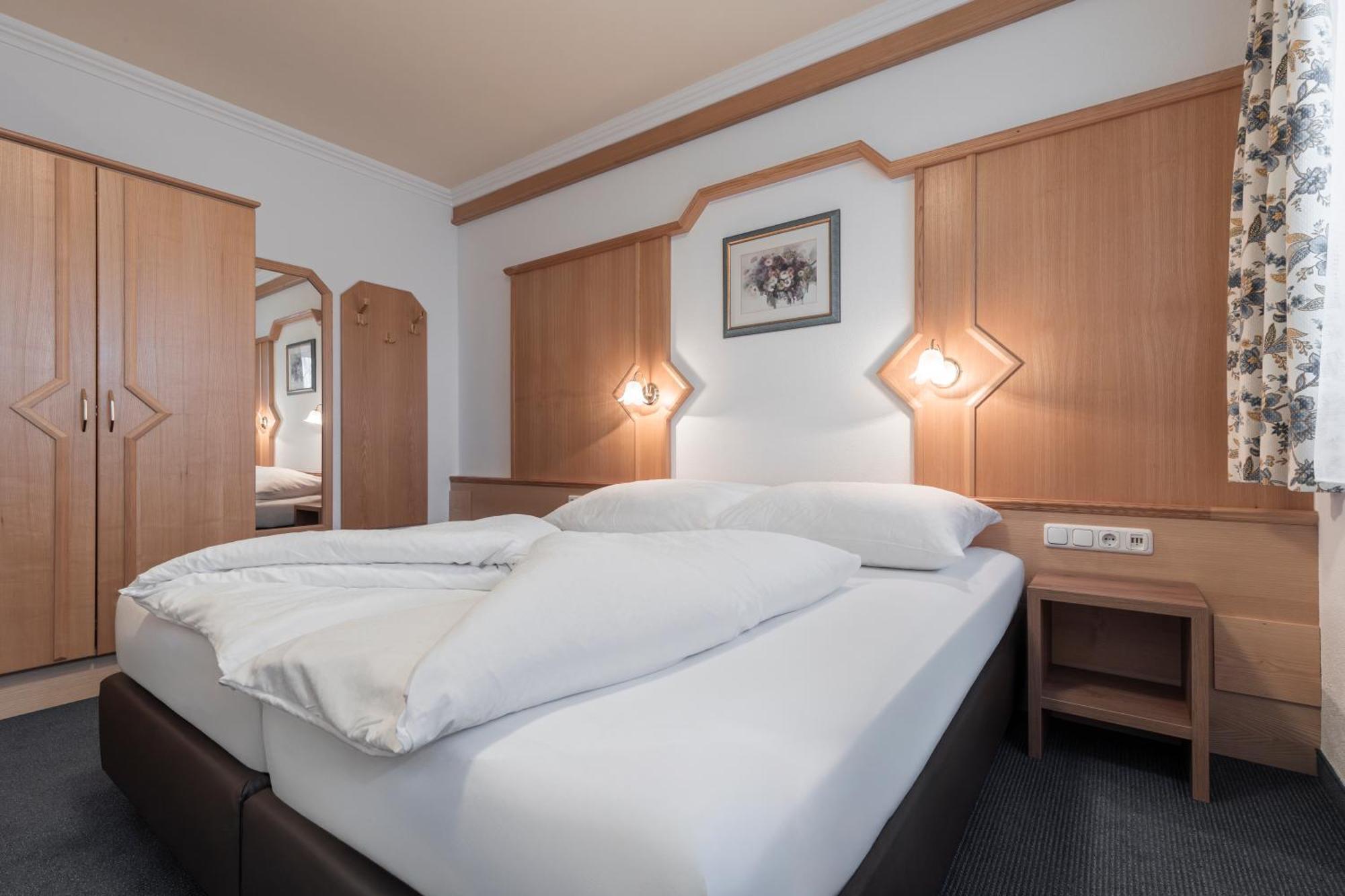 Schmid Rooms & Apartments Ischgl Bagian luar foto