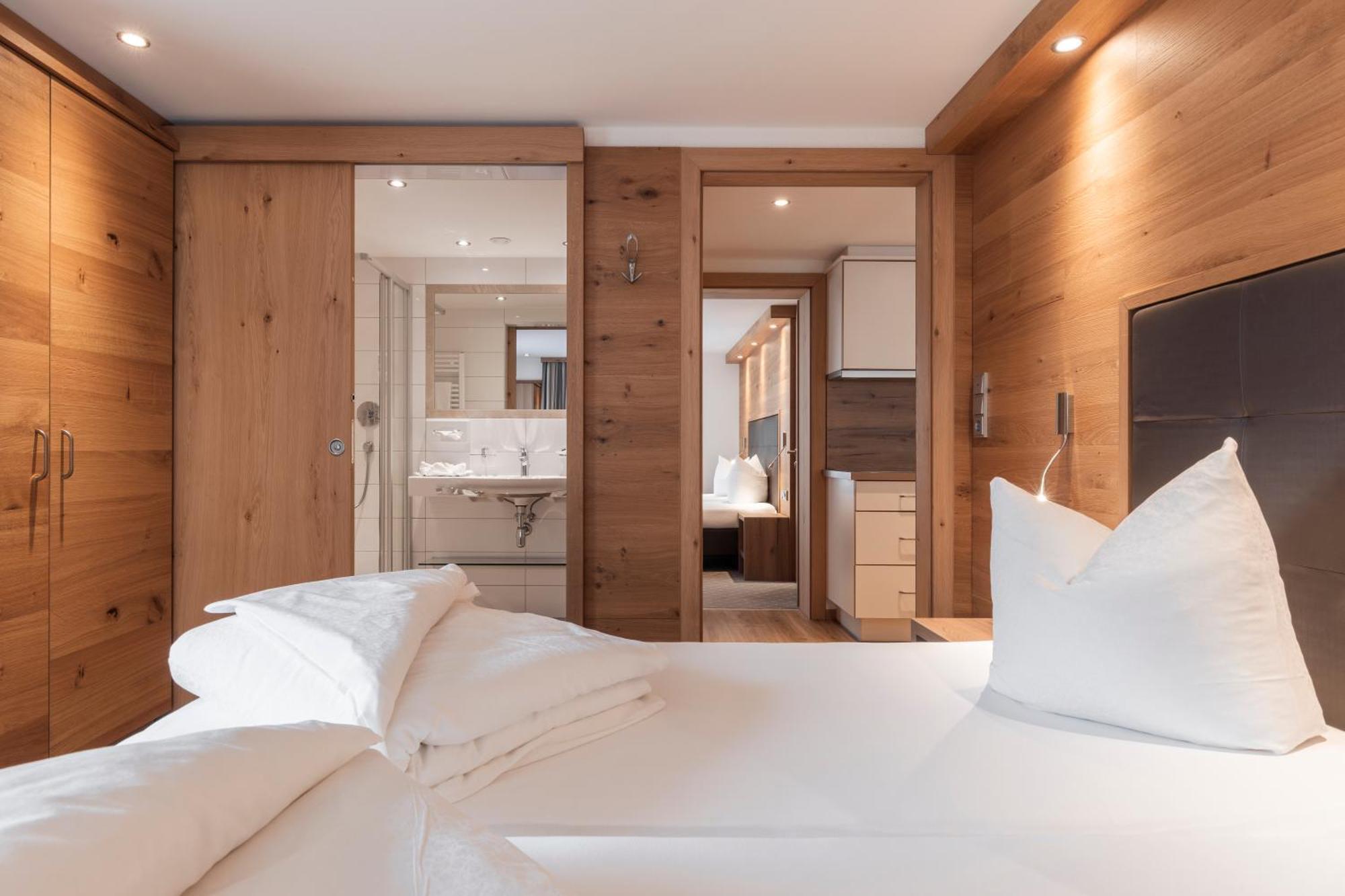 Schmid Rooms & Apartments Ischgl Bagian luar foto