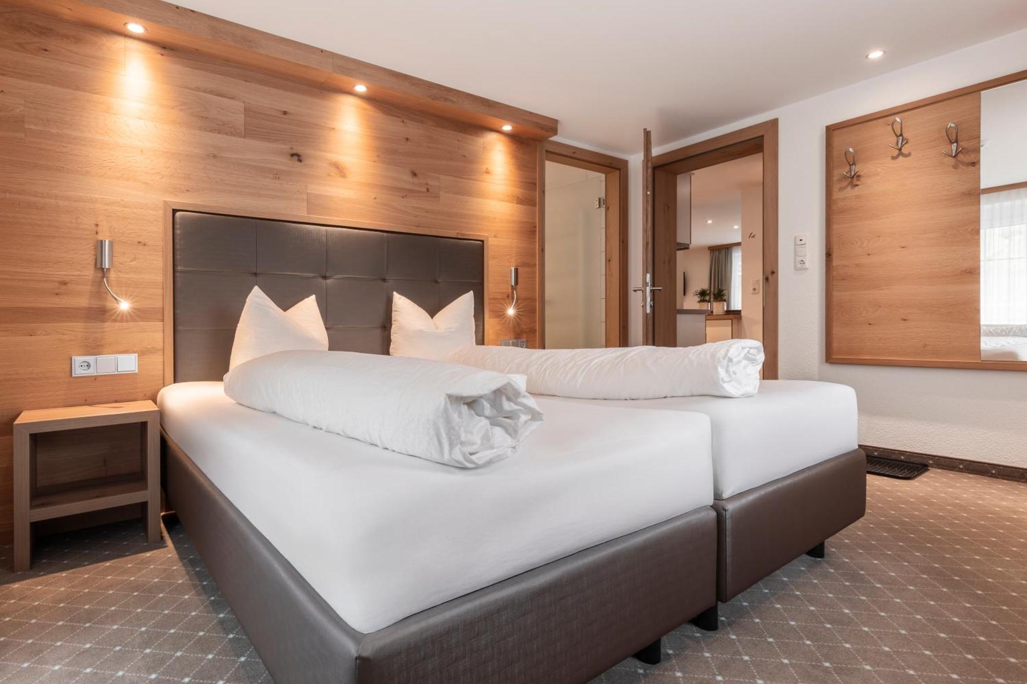 Schmid Rooms & Apartments Ischgl Bagian luar foto