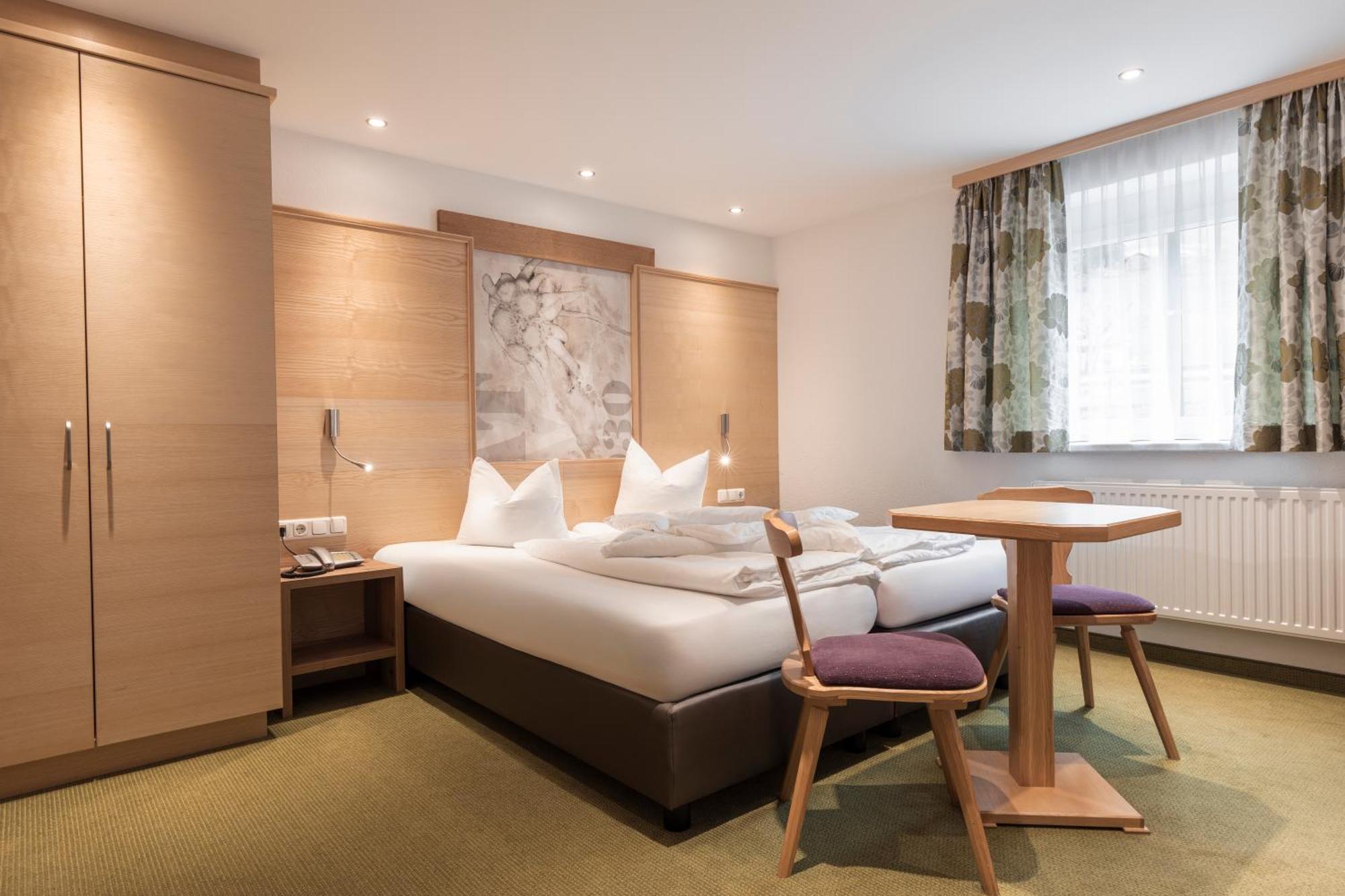 Schmid Rooms & Apartments Ischgl Bagian luar foto