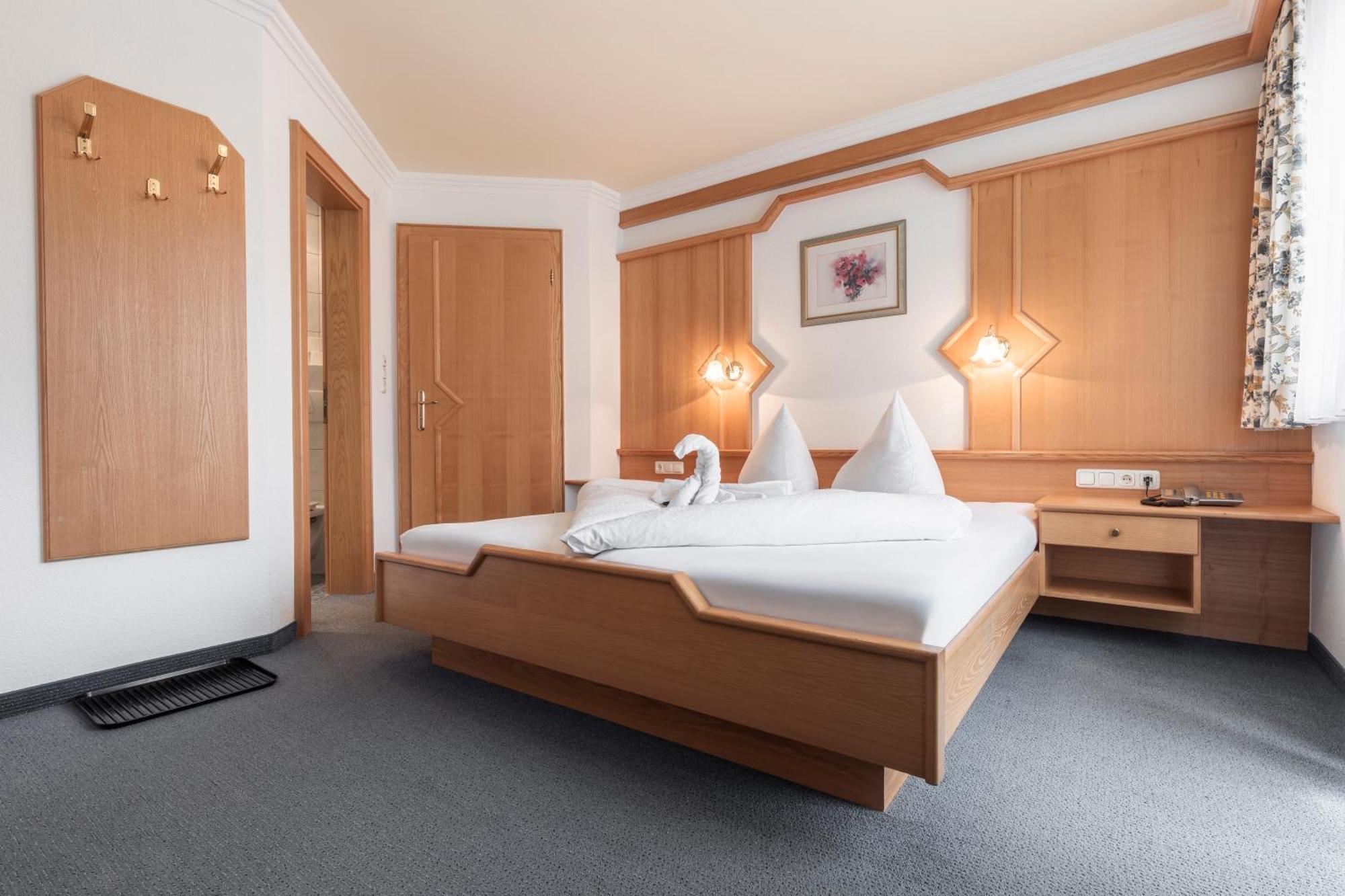 Schmid Rooms & Apartments Ischgl Bagian luar foto